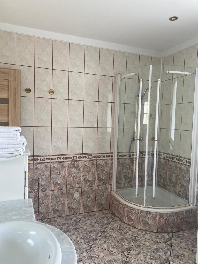 Apartamenty Rodzinne Zdrojowe Kudowa-Zdrój Eksteriør bilde